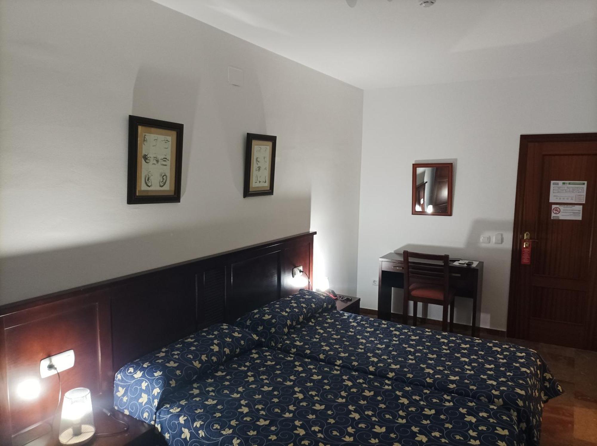 רונדה Hostal San Cayetano מראה חיצוני תמונה